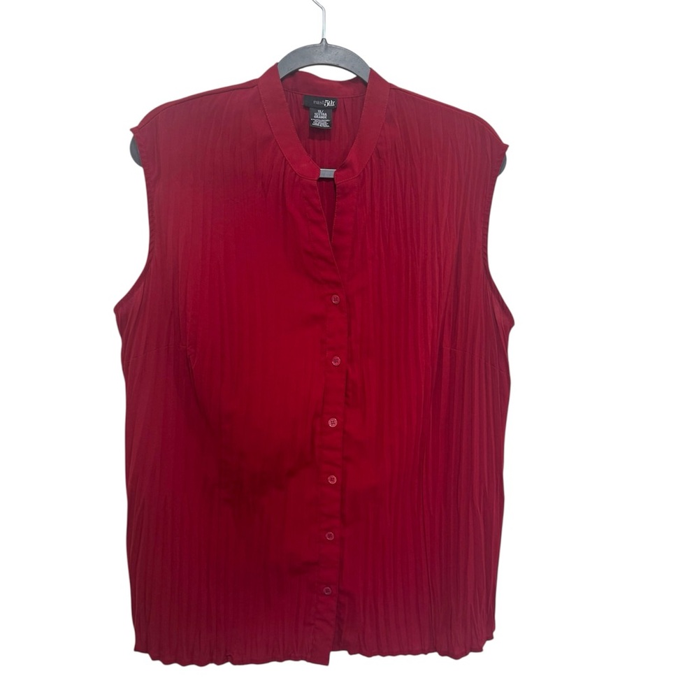 East 5th Sleeveless Pleated Button-Front Blouse — Deep Red - Picture 1 of 3